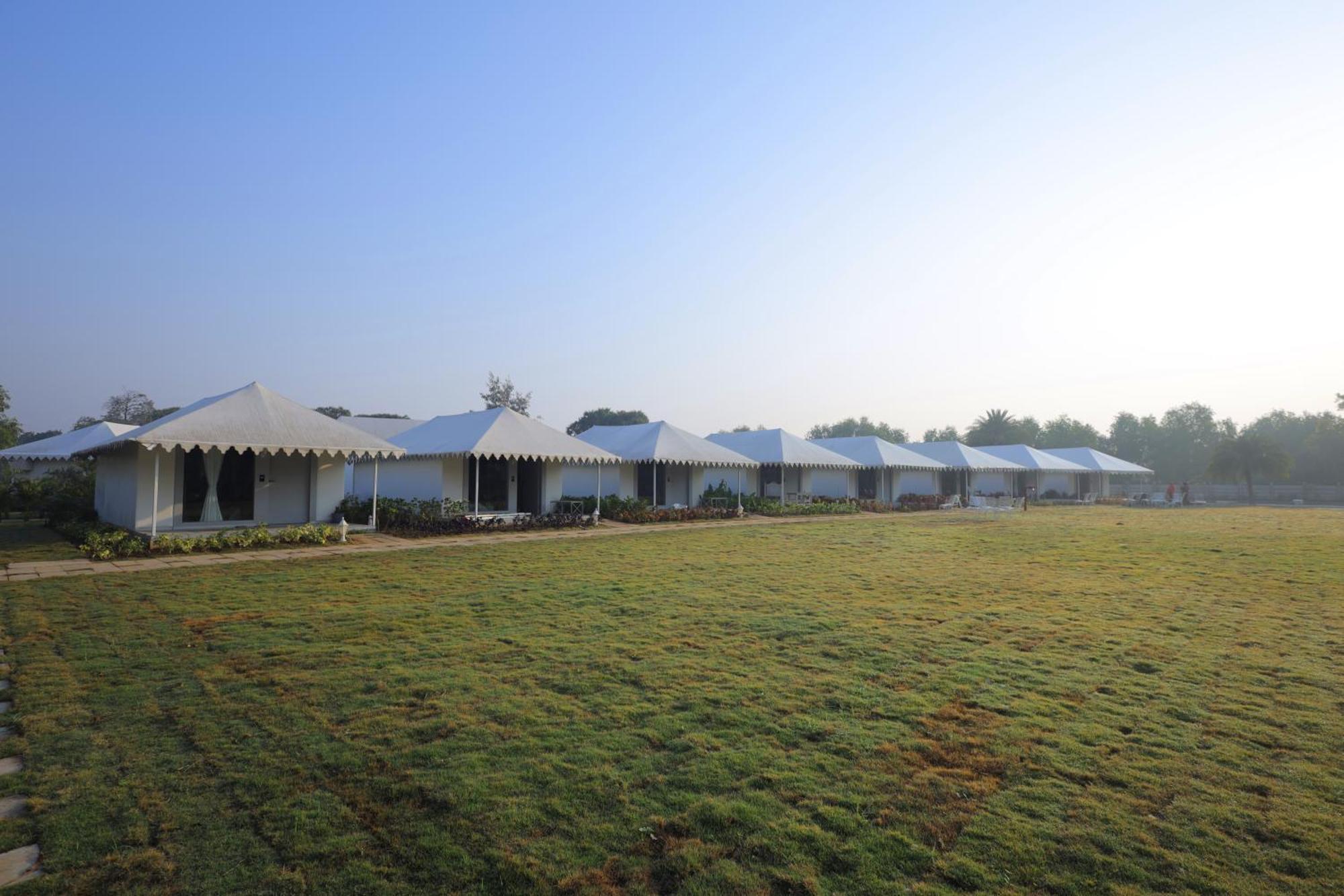 The Fern Seaside Luxurious Tent Resort Daman Exterior photo