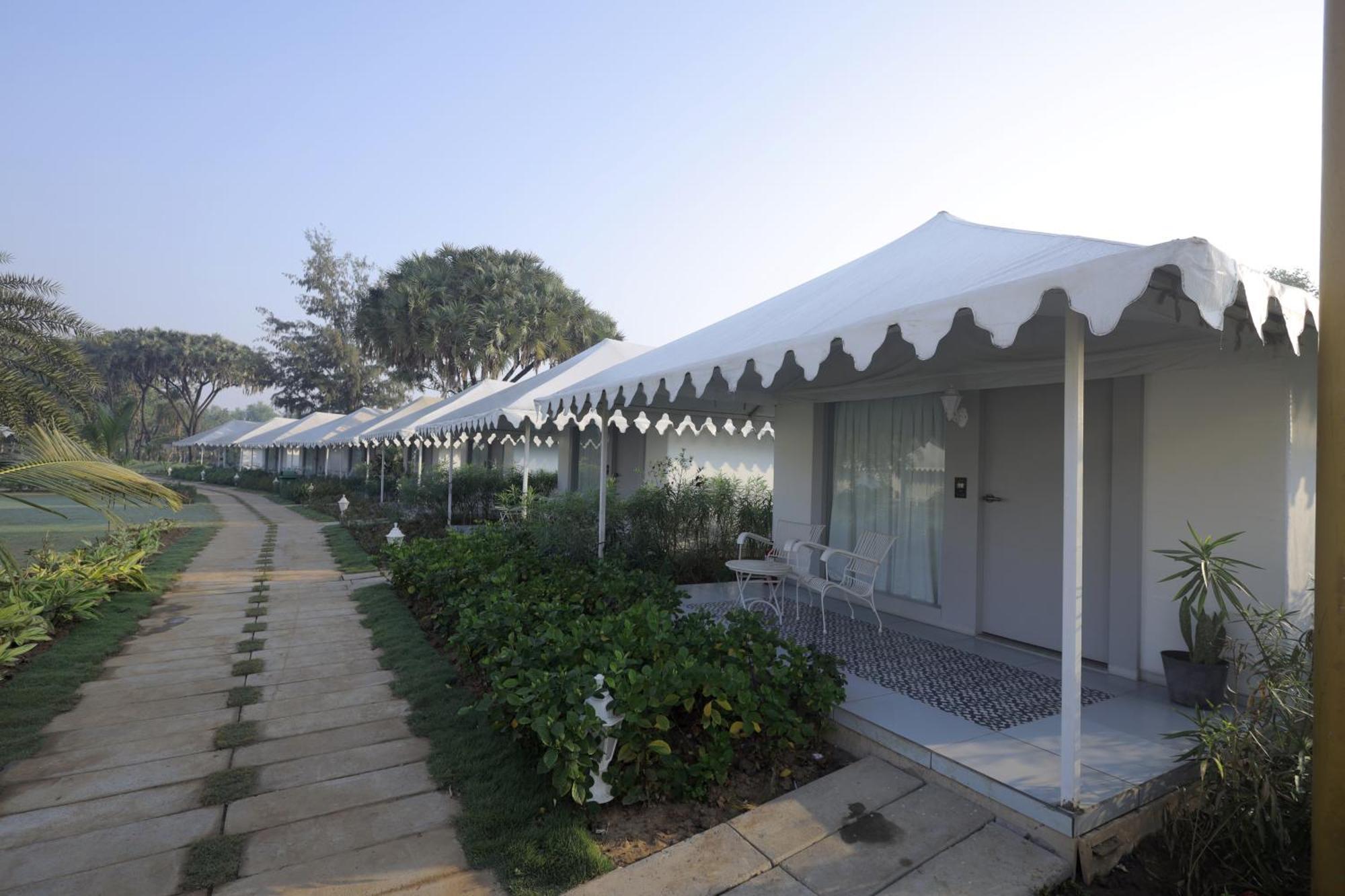 The Fern Seaside Luxurious Tent Resort Daman Exterior photo