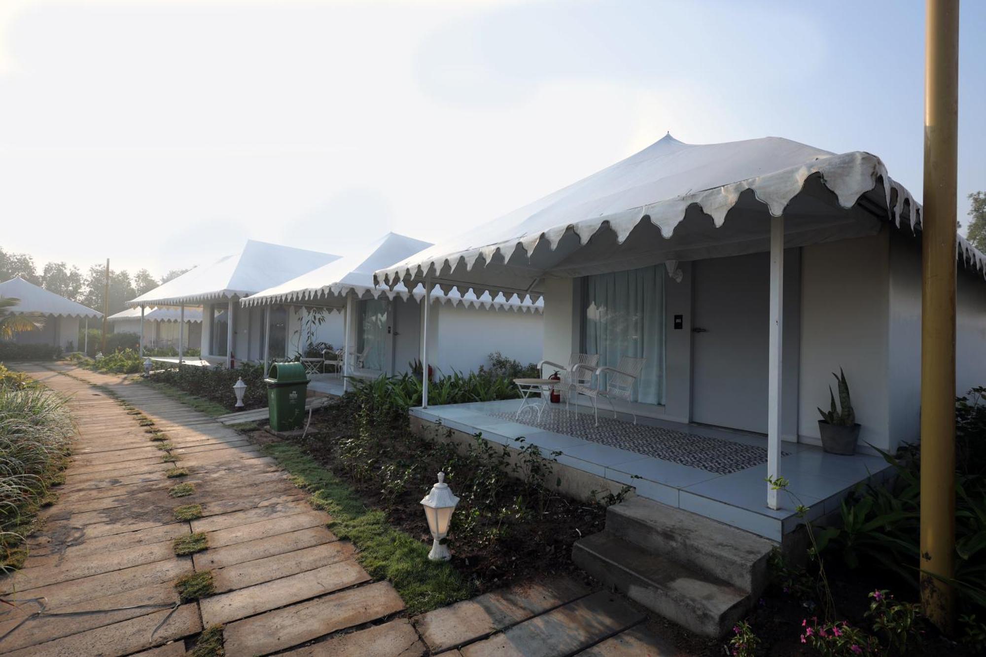 The Fern Seaside Luxurious Tent Resort Daman Exterior photo